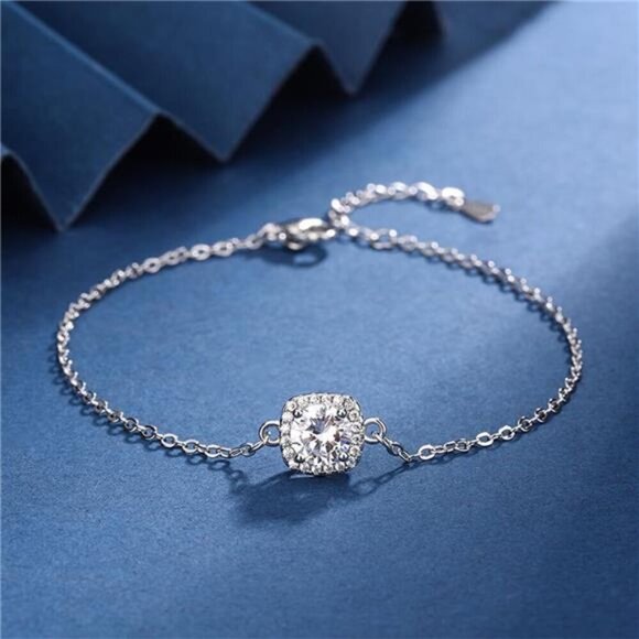 4 Piece Wedding Jewelry Set for Bride Bridesmaid Cubic Zirconia Silver Fashion - Picture 5 of 8